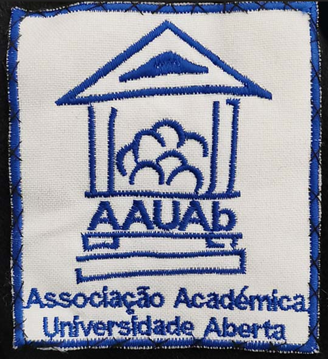 Emblema AAUAb​